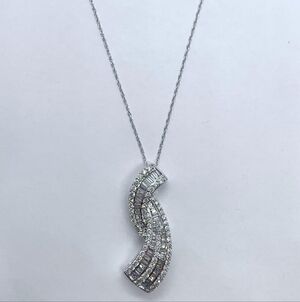 14K White Gold .98CTTW Diamond Baguette